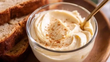 beurre-de-miel-et-de-cannelle-du-texas-roadhouse