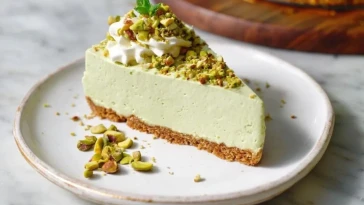 Gâteau Au Fromage Blanc À La Pistache Sans Cuisson